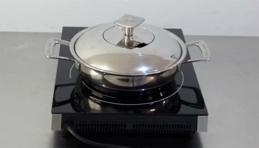 utensilio .15 litros y cocina de induccion ic450 Rena Ware