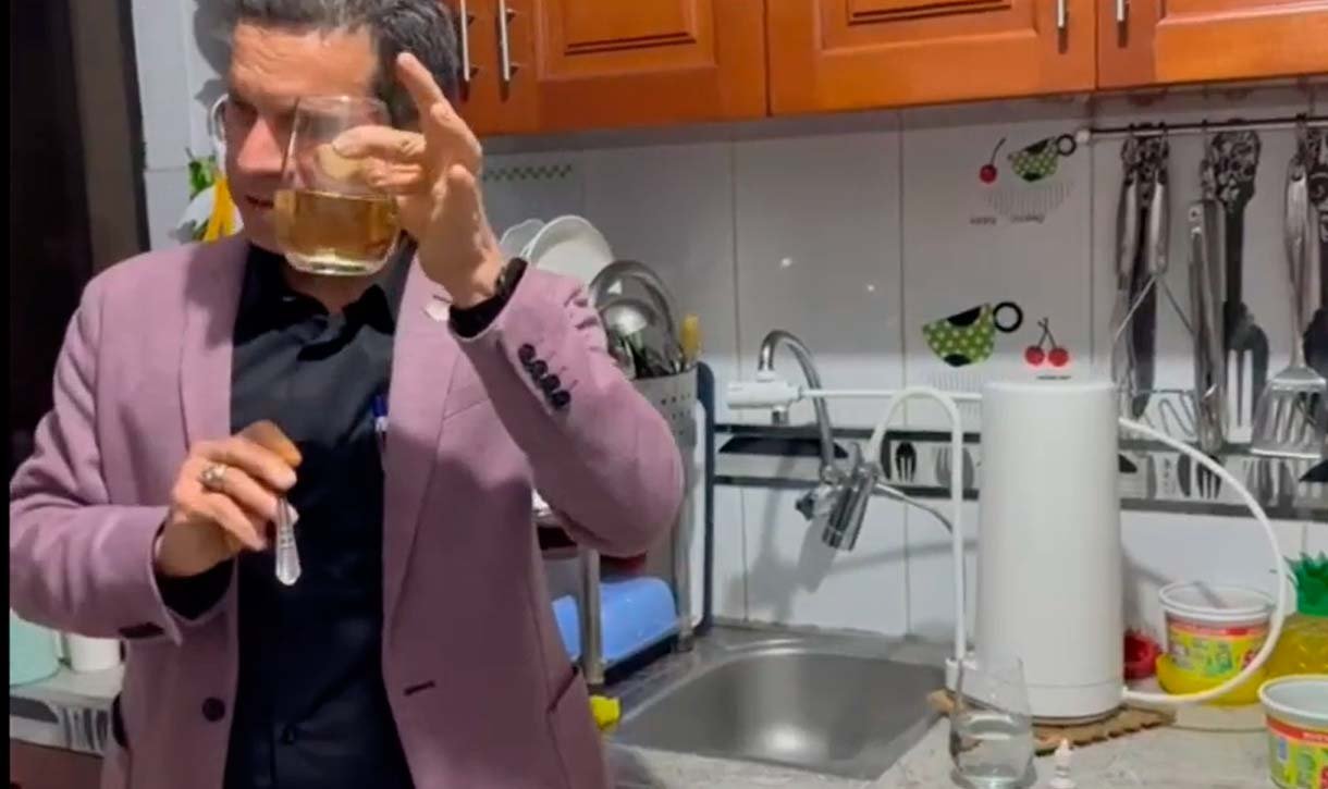 Antes y después: agua del caño vs. agua filtrada